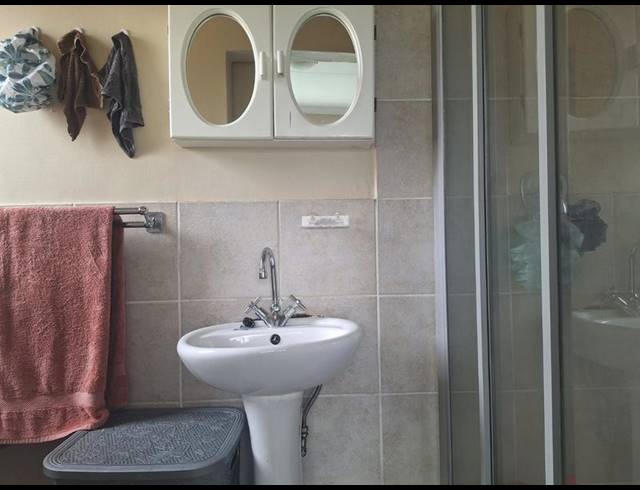 2 BEDROOM PROPERTY TO RENT IN DALVIEW